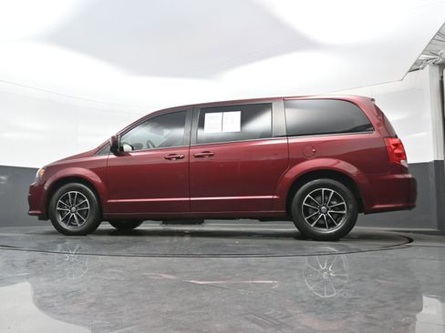 Used 2019 Dodge Grand Caravan GT image 27
