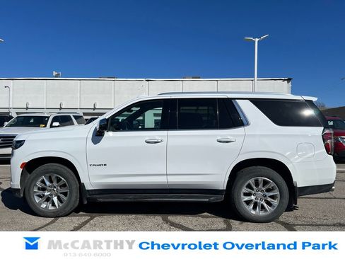Used 2021 Chevrolet Tahoe Premier w/ Premium Package image 6