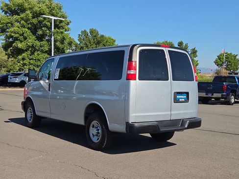 Used 2017 Chevrolet Express 2500 LS RWD image 12