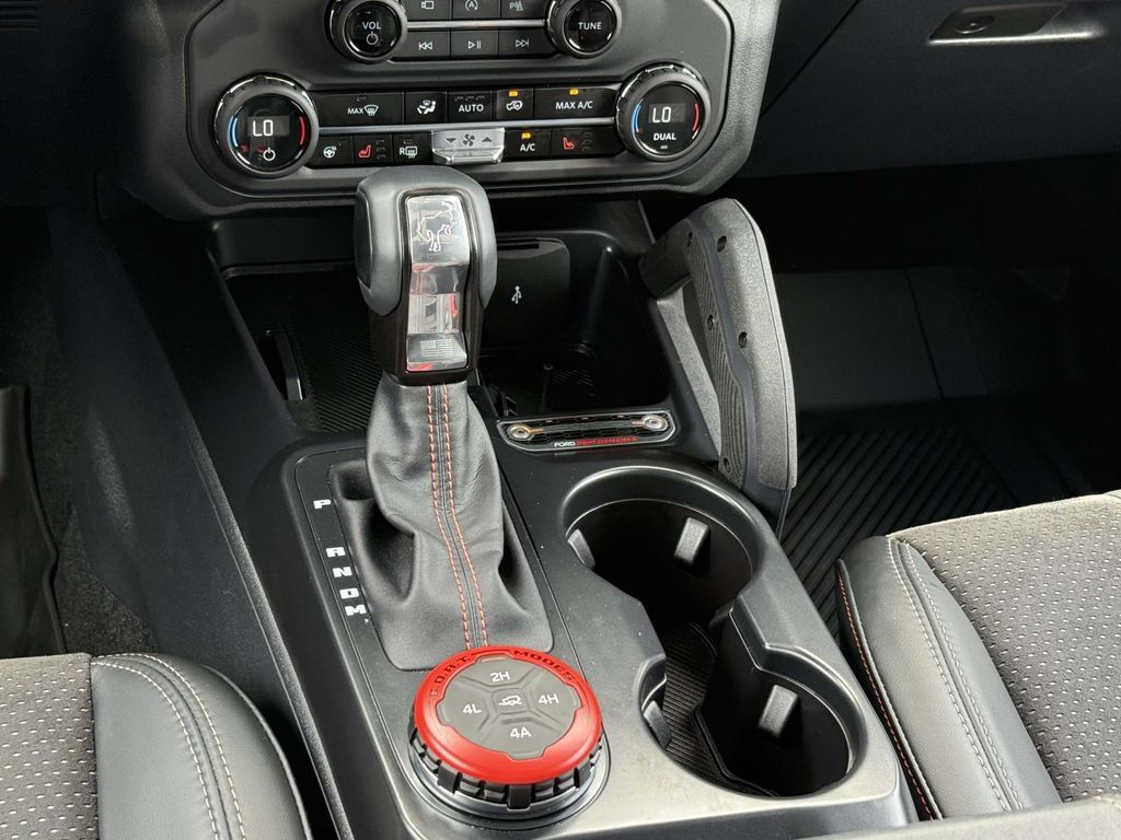 Used 2025 Ford Bronco Raptor AWD/4WD image 22
