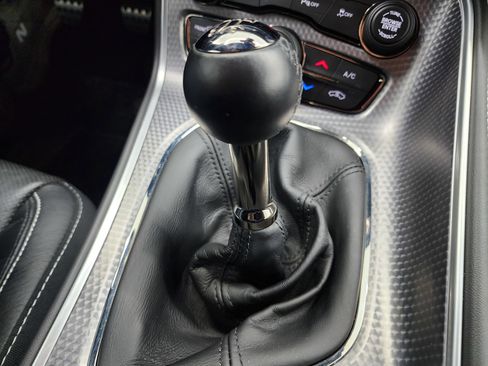 Used 2017 Dodge Challenger SRT Hellcat RWD image 49