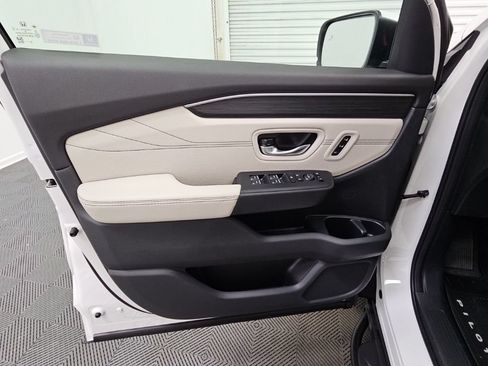 New 2026 Honda Pilot Touring image 31