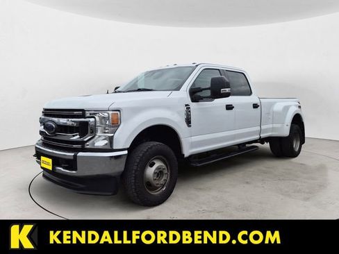 Used 2020 Ford F350 XLT w/ FX4 Off-Road Package AWD/4WD image 1