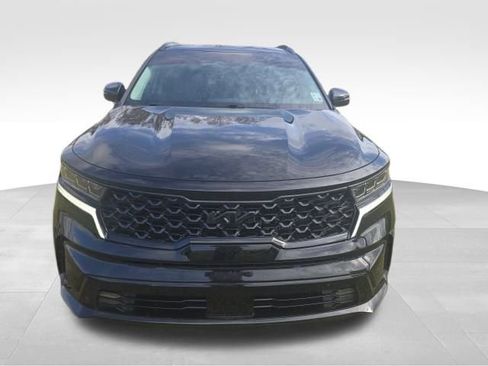 Used 2023 Kia Sorento SX image 2