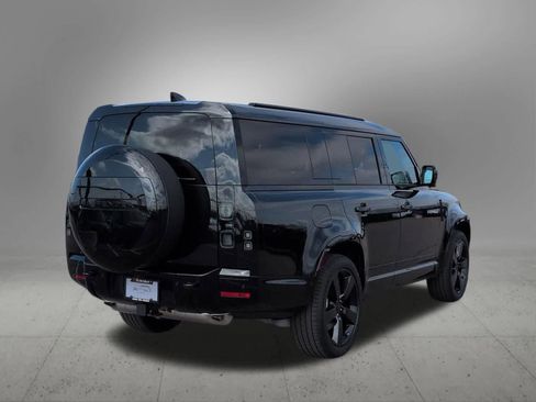 New 2026 Land Rover Defender 130 X-Dynamic SE AWD/4WD image 6