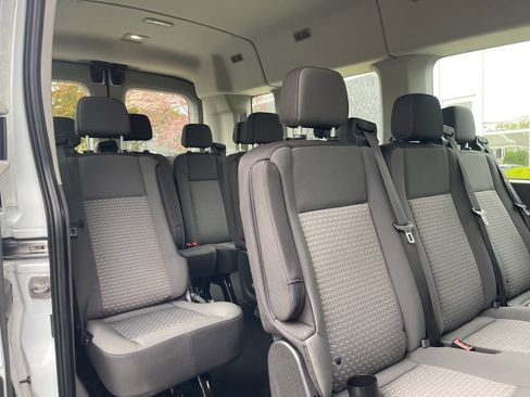 Used 2023 Ford Transit 350 XLT RWD image 14