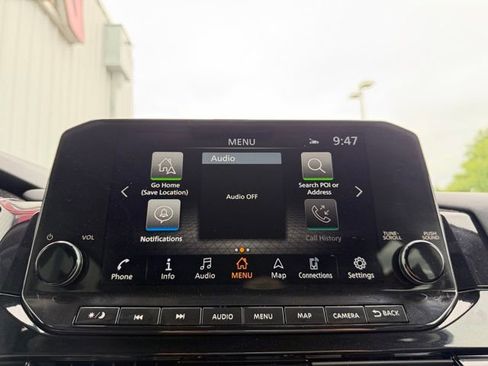Certified 2025 Nissan Pathfinder SL AWD/4WD image 20
