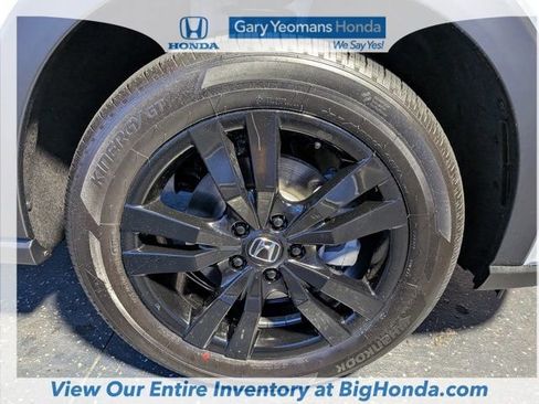 Certified 2026 Honda HR-V Sport image 15