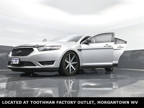 Used 2018 Ford Taurus SHO w/ Driver Assist Package image 35