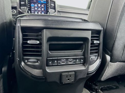 Used 2023 RAM 1500 Limited w/ Body-Colour Bumper Group AWD/4WD image 22