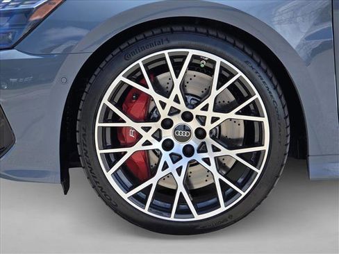 Certified 2025 Audi RS 3 image 9