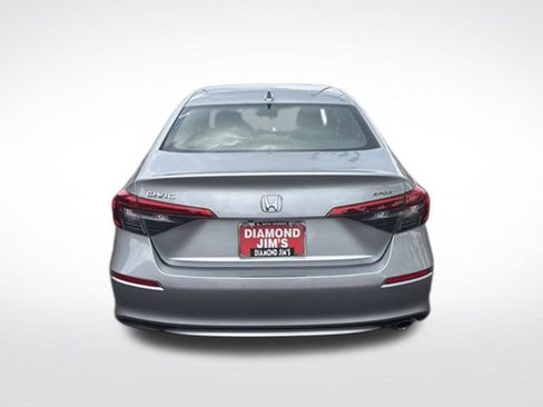 Used 2022 Honda Civic Sport image 4