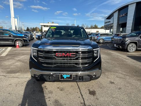 Used 2023 GMC Sierra 1500 SLT w/ SLT Premium Plus Package image 2