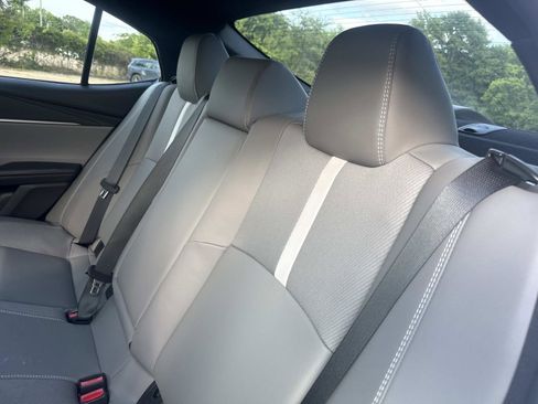 Used 2025 Toyota Camry SE FWD image 16