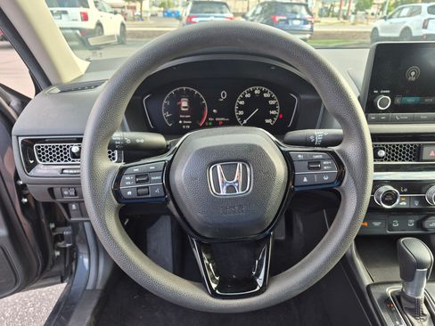 Used 2025 Honda Civic LX image 18