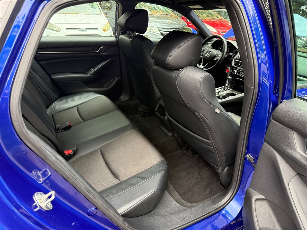 Used 2018 Honda Accord Sport image 19