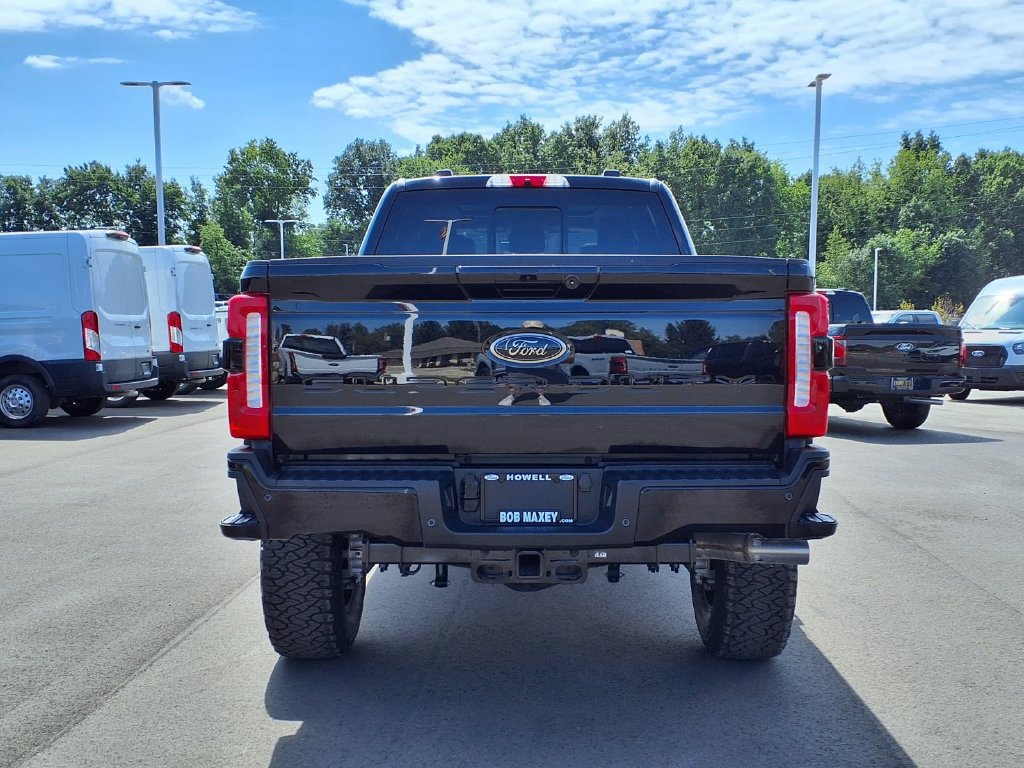 New 2026 Ford F350 Lariat w/ Black Appearance Package AWD/4WD image 6