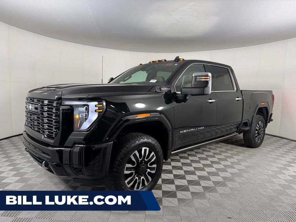 Used 2025 GMC Sierra 3500 Denali Ultimate AWD/4WD image 1