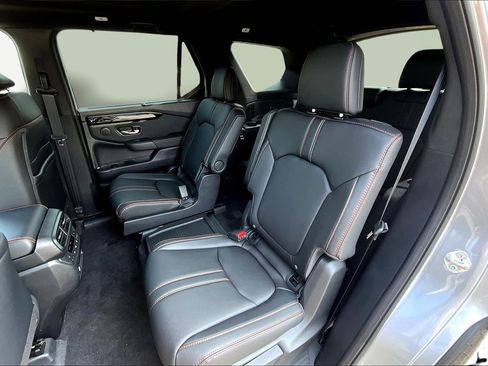 New 2026 Honda Pilot TrailSport image 18