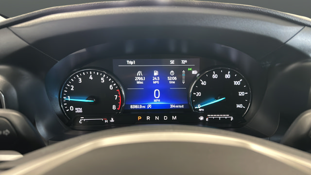 Used 2021 Ford Explorer XLT w/ Equipment Group 202A AWD/4WD image 17
