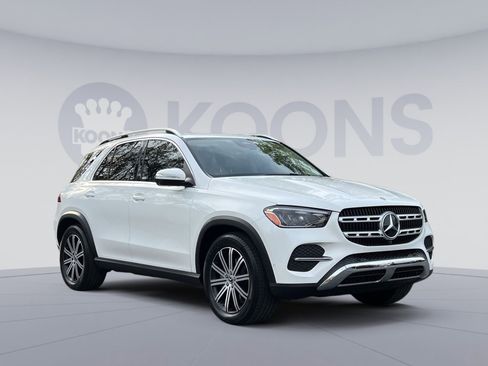 Certified 2025 Mercedes-Benz GLE 350 4MATIC image 8