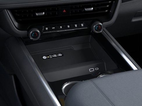 New 2026 Chevrolet Suburban LT w/ Comfort Package image 23