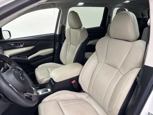 Used 2023 Subaru Ascent Limited w/ Technology Package AWD/4WD image 16