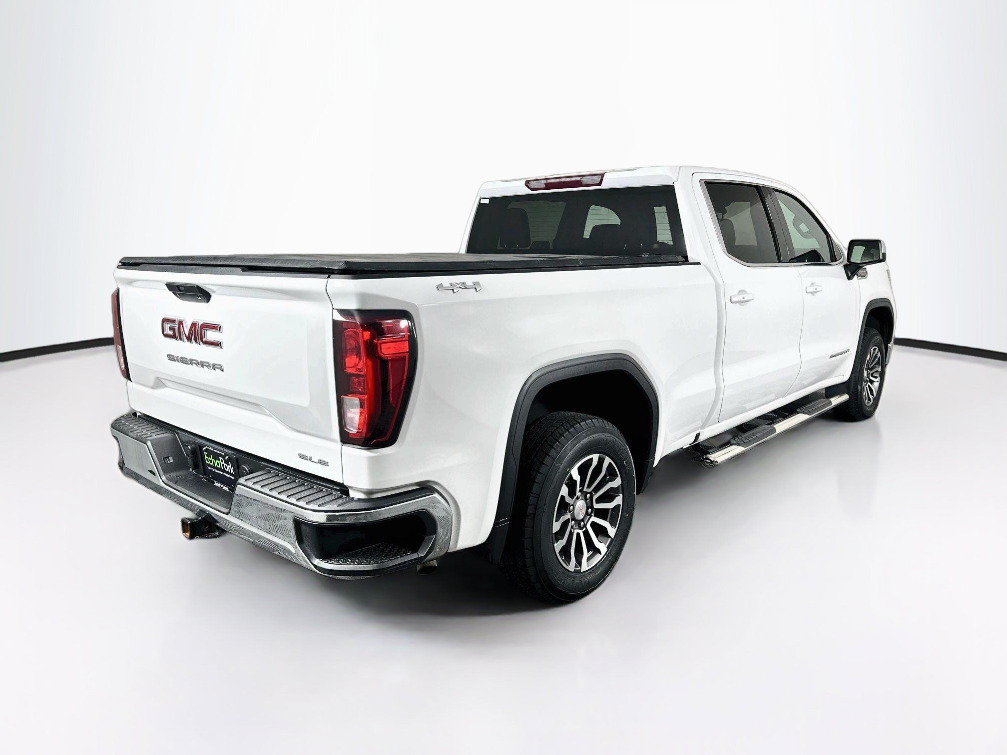 Used 2019 GMC Sierra 1500 SLE w/ SLE Value Package AWD/4WD image 9