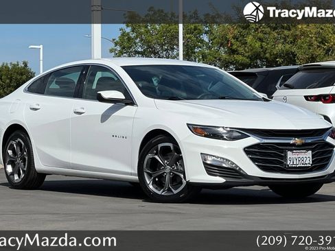 Used 2024 Chevrolet Malibu LT FWD image 1