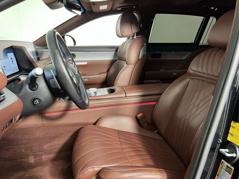 Used 2023 Genesis G90 3.5T image 24