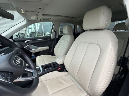 Used 2022 Audi Q3 2.0T Premium Plus AWD/4WD image 12