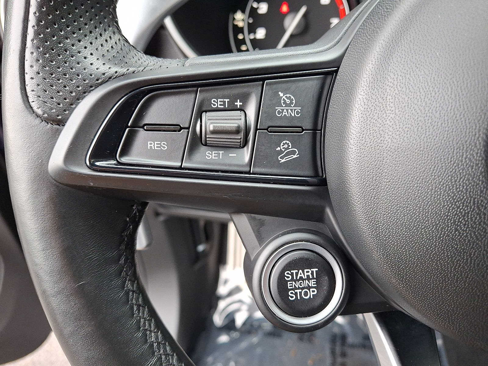 Used 2021 Alfa Romeo Stelvio Ti Sport AWD/4WD image 23