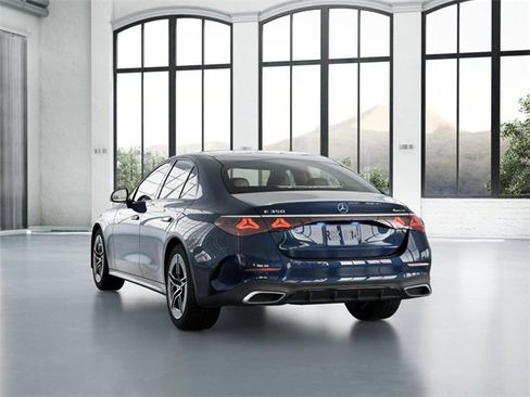 New 2026 Mercedes-Benz E 350 4MATIC Sedan image 27