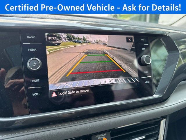 Certified 2023 Volkswagen Taos SEL AWD/4WD image 15