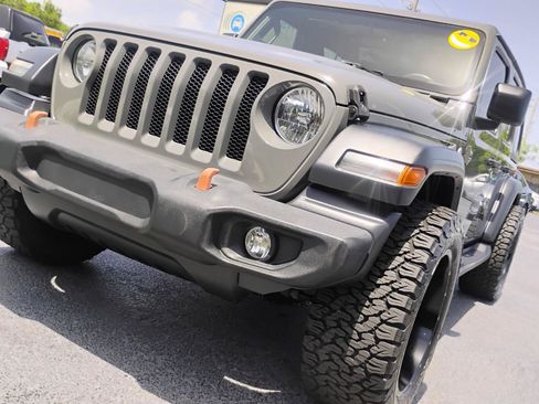 Used 2020 Jeep Wrangler Unlimited Sport S AWD/4WD image 31