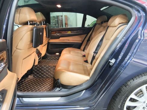 Used 2015 BMW 750Li xDrive AWD/4WD image 22
