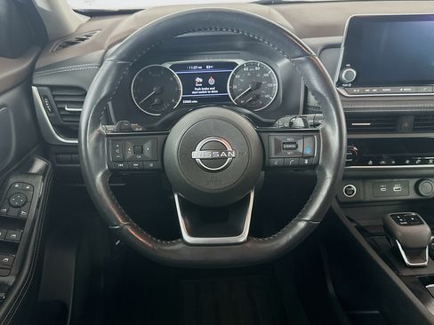 Used 2023 Nissan Rogue SV w/ SV Premium B Package AWD/4WD image 18