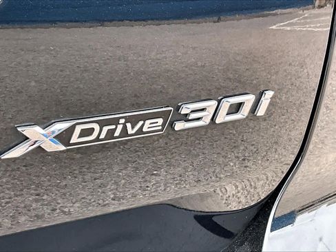 Used 2022 BMW X3 xDrive30i AWD/4WD image 10