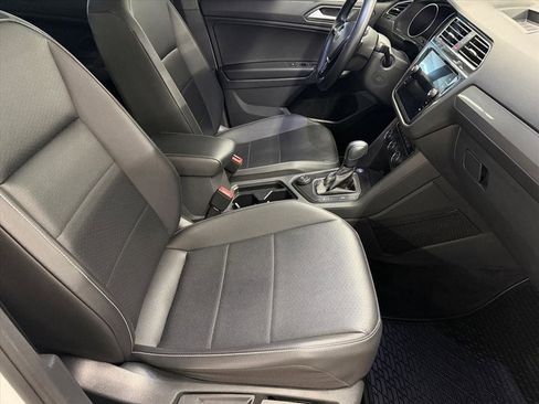 Used 2021 Volkswagen Tiguan SE R-Line w/ 3rd Row Seat Package image 18