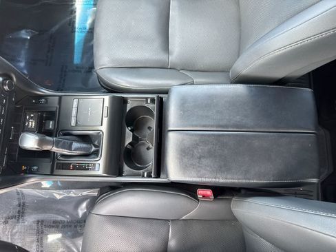 Used 2023 Lexus GX 460 Premium w/ Premium Package AWD/4WD image 34
