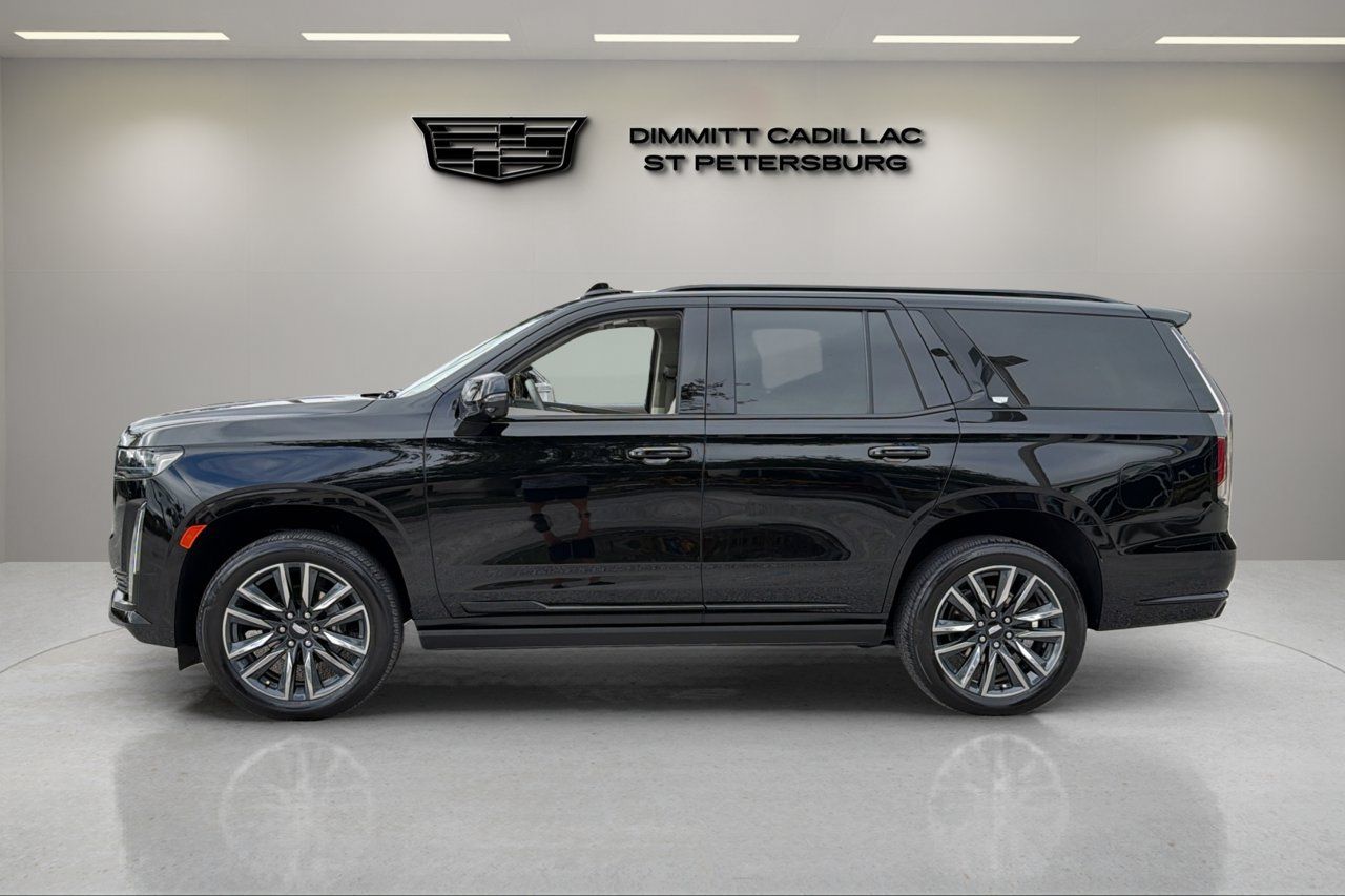 Used 2024 Cadillac Escalade Sport Platinum AWD/4WD image 2
