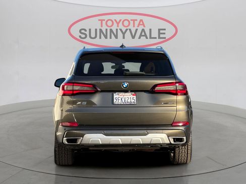 Used 2023 BMW X5 xDrive40i w/ Premium Package image 8
