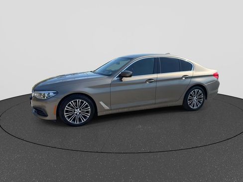 Used 2019 BMW 530i xDrive w/ Convenience Package image 8