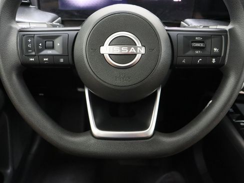 Used 2025 Nissan Kicks S FWD image 23