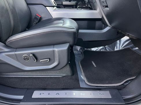 Used 2022 Ford F250 Platinum w/ FX4 Off-Road Package image 35