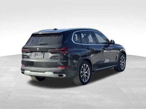 Certified 2025 BMW X5 xDrive50e image 9