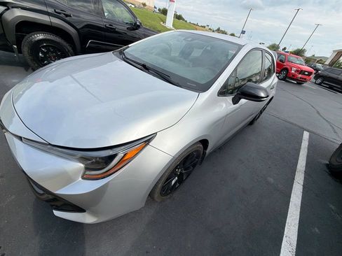 Used 2020 Toyota Corolla SE FWD image 16