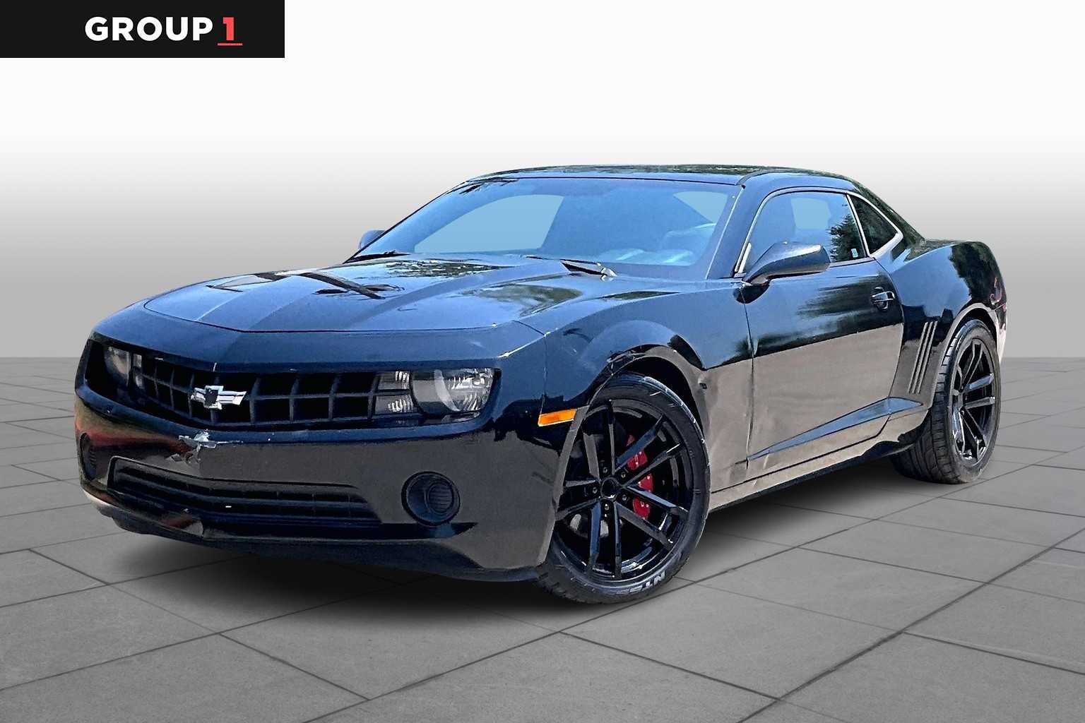 Used 2013 Chevrolet Camaro LS RWD image 1