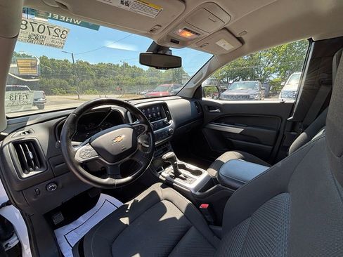 Used 2019 Chevrolet Colorado LT w/ Safety Package RWD image 8
