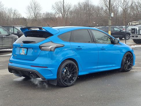Used 2016 Ford Focus RS image 2